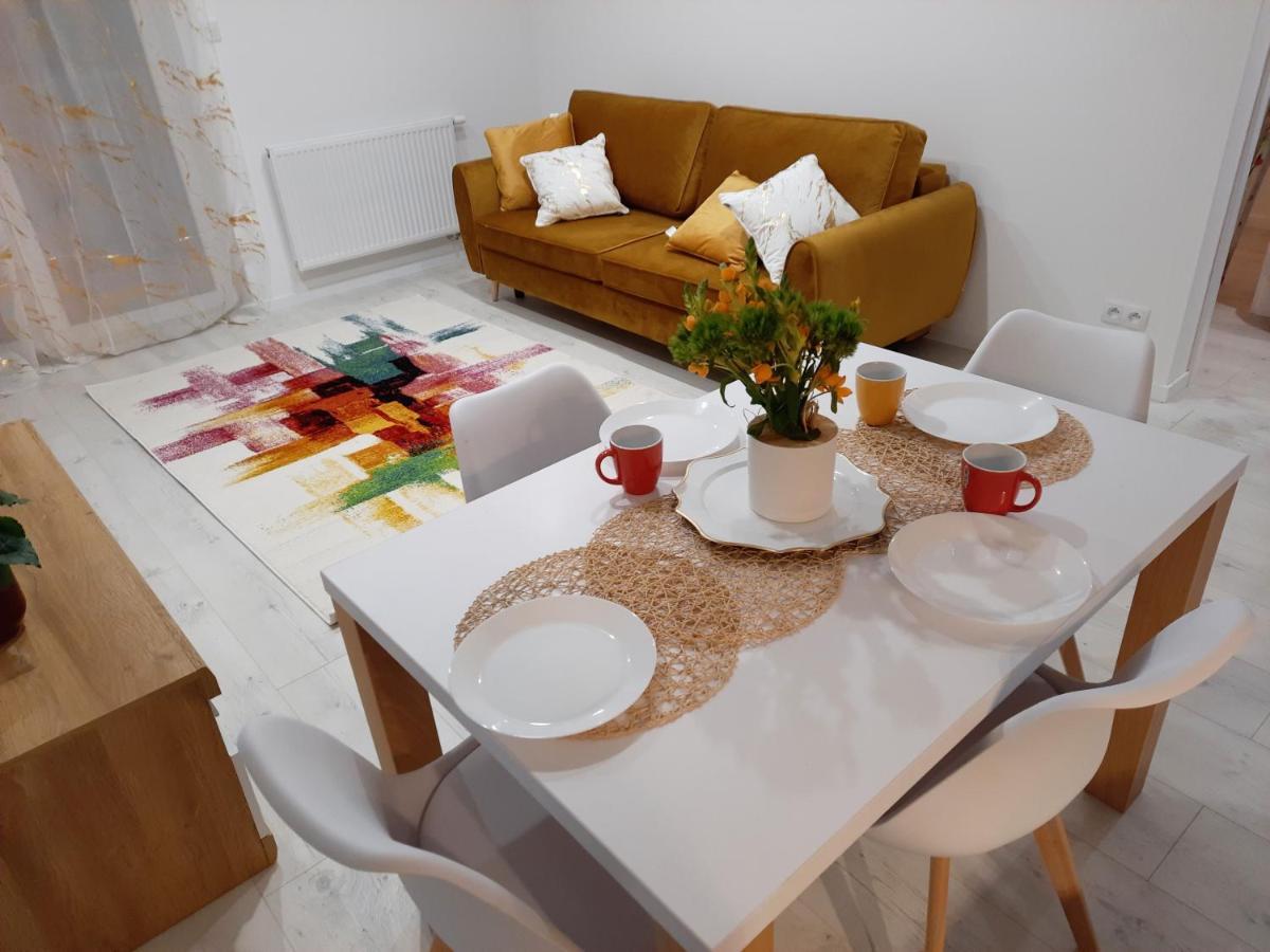 Apartament Amber Comfort Z Prywatnym Miejscem Parkingowym Kołobrzeg Eksteriør billede