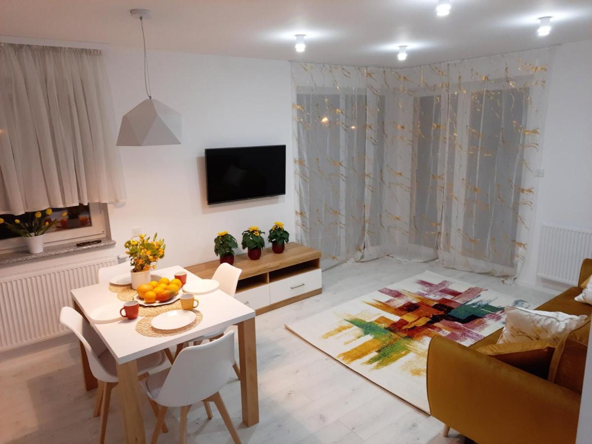 Apartament Amber Comfort Z Prywatnym Miejscem Parkingowym Kołobrzeg Eksteriør billede