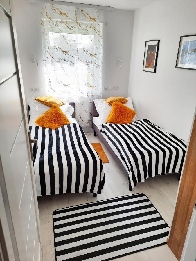 Apartament Amber Comfort Z Prywatnym Miejscem Parkingowym Kołobrzeg Eksteriør billede